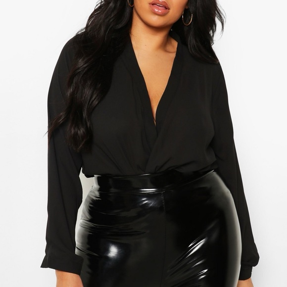 SOLD — Draped long sleeve black top - Picture 2 of 2